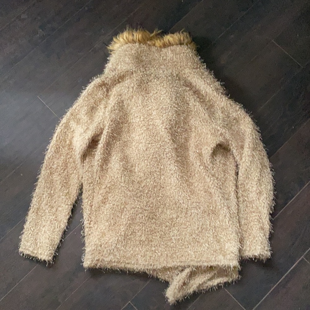 Cardigan - Picture 4 of 4